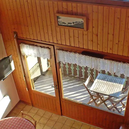 2 Pieces Mezzanine Avec Balcon, Parking Et Casier A Skis - Fr-1-629-38 Samoens